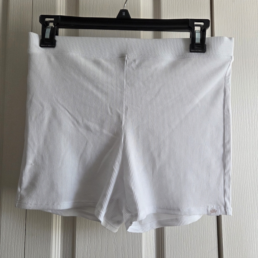 Yitty White Ribbed Shorts